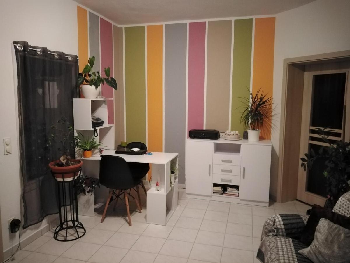 Coraline Vendégház Acomodação com café da manhã Zalakaros Exterior foto